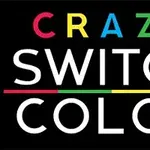 Κείμενο με τη φράση CRAZY SWITCH COLOR σε μαύρο φόντο με χρωματιστά γράμματα