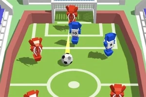Πολύχρωμα ανθρωπόμορφα ρομπότ παίζουν ποδόσφαιρο σε γήπεδο με μία μπάλα μπροστά από εστία