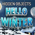Χιονισμένο τοπίο με φεγγάρι και κείμενο Hidden Objects Hello Winter, συνοδευόμενο από μεγεθυντικό φακό