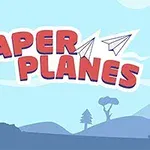 Κόκκινη λέξη PAPER PLANES με δύο χάρτινα αεροπλάνα πάνω από γαλάζιο φόντο με δέντρα στο τοπίο