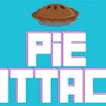 Μια τρισδιάστατη λέξη PIE ATTACK με καφέ πίτα σε μπλε φόντο