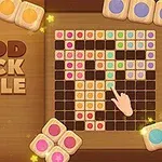 Ξύλινη επιφάνεια με γράμματα WOOD BLOCK PUZZLE 2 και πολύχρωμα μπλοκ που ταιριάζουν σε πλέγμα με ένα χέρι
